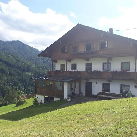 Haus Ausserberg Farm stay