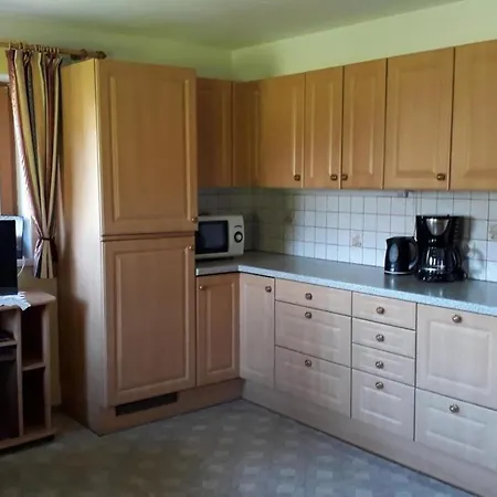 Haus Ausserberg Farm stay Steinberg am Rofan